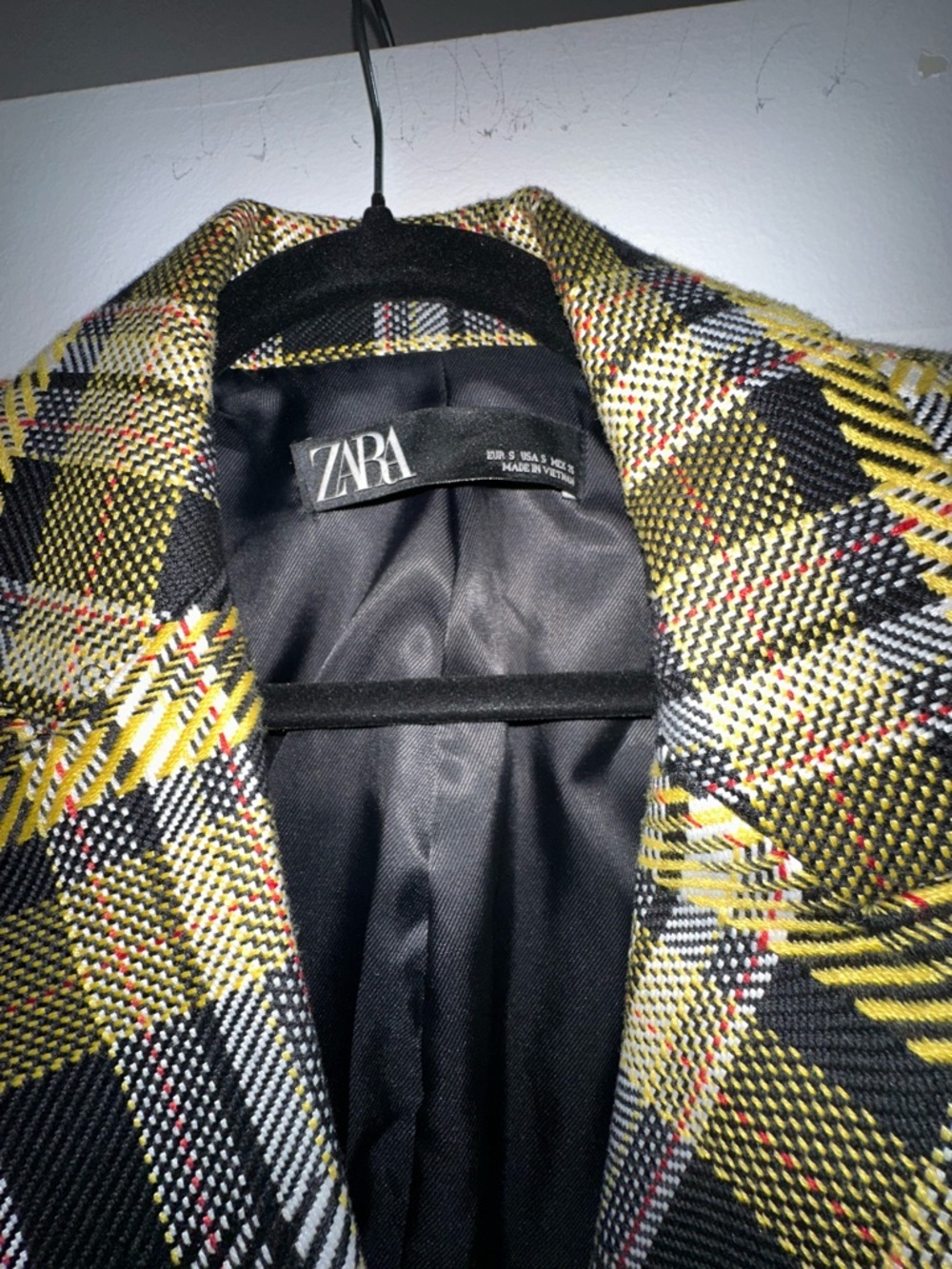 Zara Black and Yellow Plaid Tailored Blazer - Picture 2 of 2
